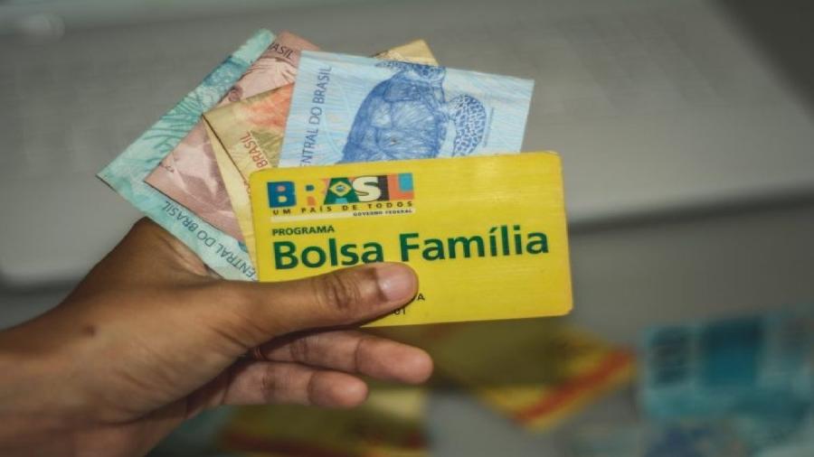 Beneficiários com NIS de final 9 recebem novo Bolsa Família