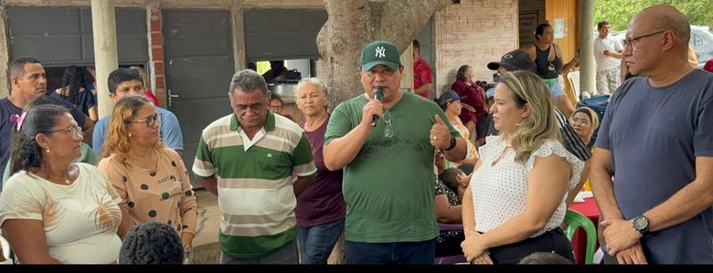 Posse da diretoria da associação de moradores da Serra do Coroatá em Altos Piauí.