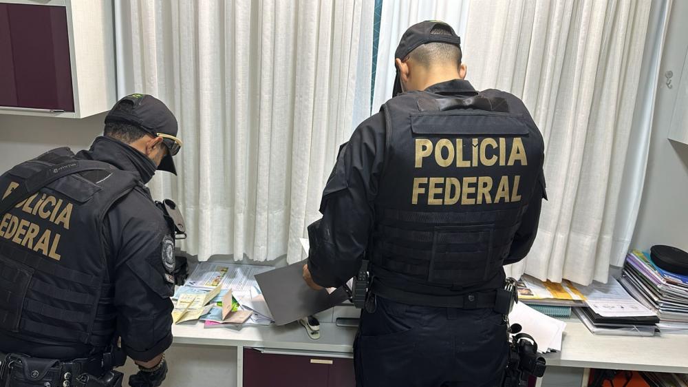 Polícia Federal deflagra operação contra desvio de recursos públicos destinados à educação no Piauí