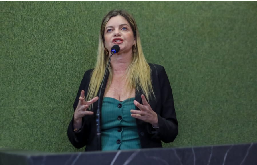 Em discurso, Deputada Gracinha destaca importância do período pascal e enfatiza ações da gestão Mão Santa em Parnaíba