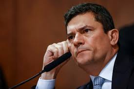 Desembargador do TRE vota pela cassação de Moro e empata julgamento