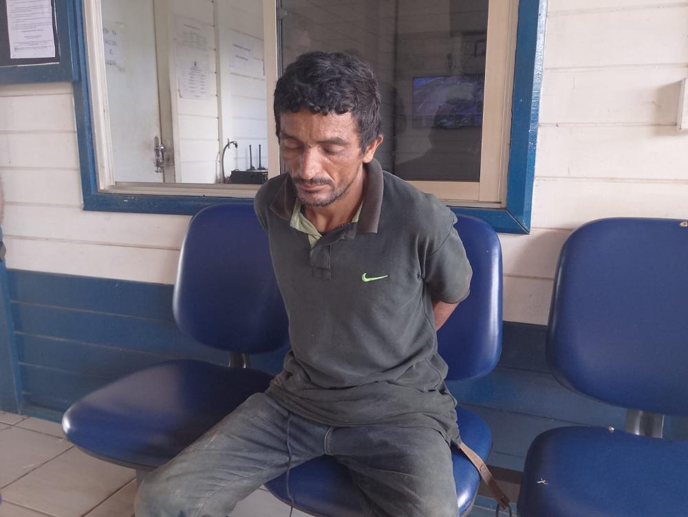 Homem que estava deixando população assustada em povoado de São João dos Patos é preso pela Polícia 