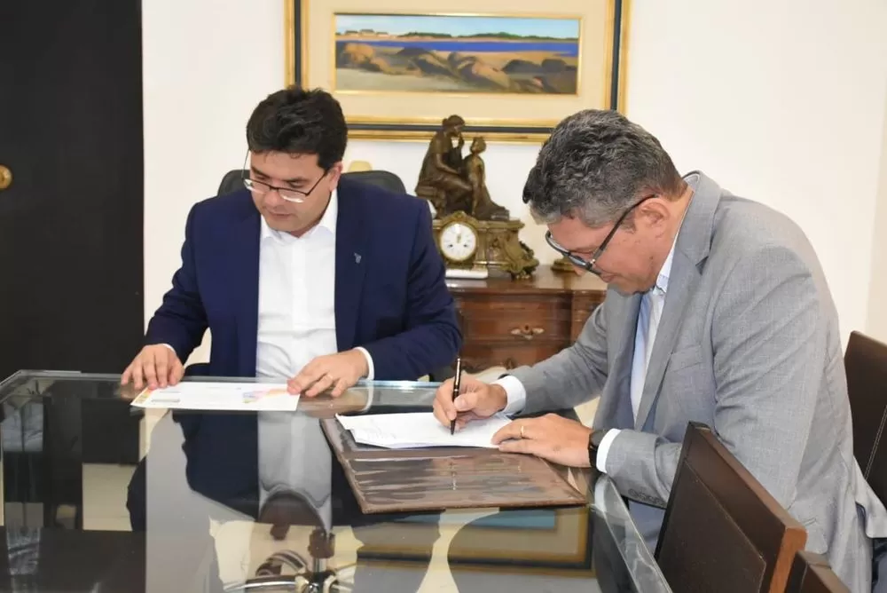 Rafael Fonteles lança edital de bolsas de pesquisa contemplando todos os Territórios de Desenvolvimento do Piauí