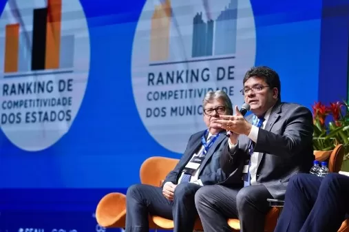 Piauí avança no ranking de competitividade e governador destaca aumento dos investimentos