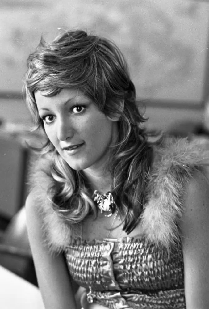 Cantora Diana, ícone do romantismo no Brasil morre aos 76 anos