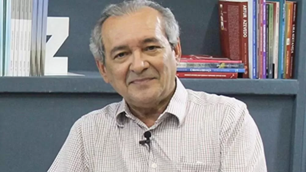 Jornalista Arimateia Azevedo sofre AVC e está em estado grave na UTI