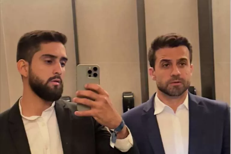 Marqueteiro de Ricardo Nunes é agredido após debate do Flow Podcast; agressor vai à delegacia