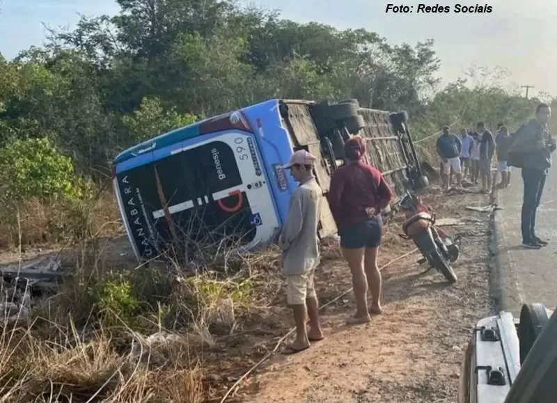 Acidente com ônibus da empresa Guanabara deixa dois mortos e vários feridos no Maranhão