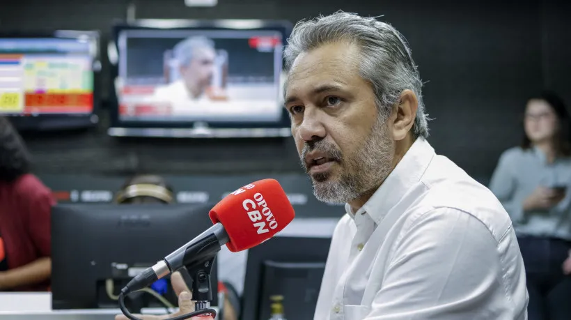 Elmano anuncia convocação de 170 policiais militares concursados