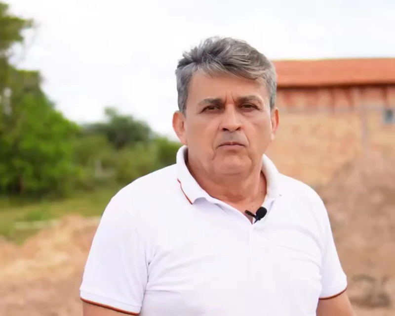 Ex-prefeito de Nossa Senhora dos Remédios recebe mandado de prisão por inadimplência de pensão alimentícia