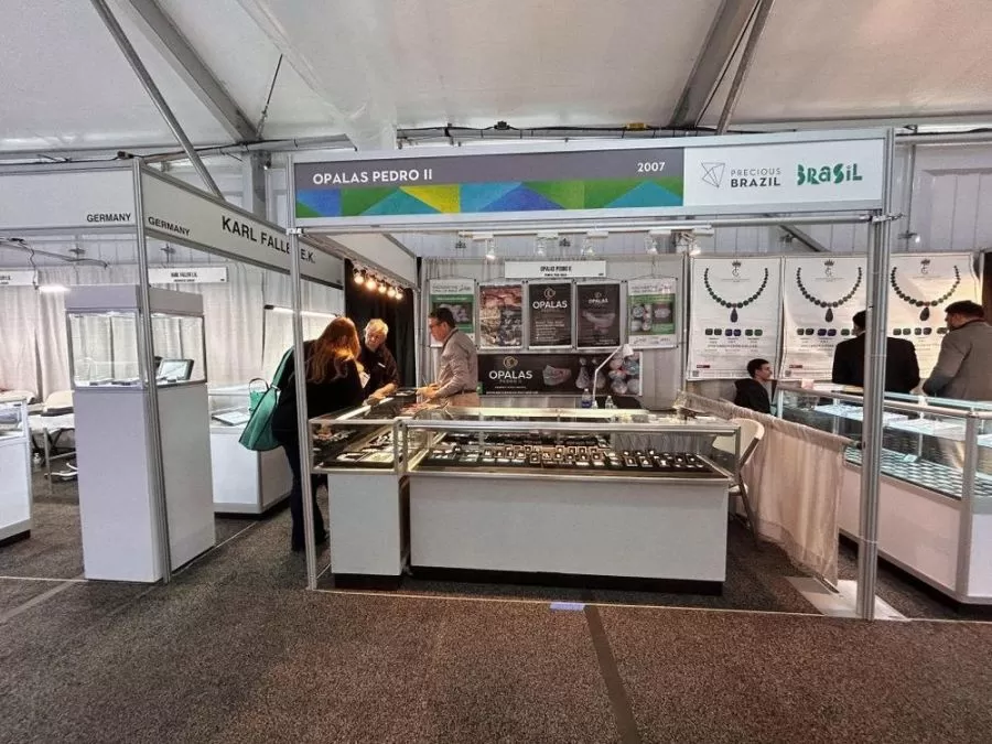 Opalas de Pedro II (PI) ganham destaque em feira de pedras preciosas nos EUA