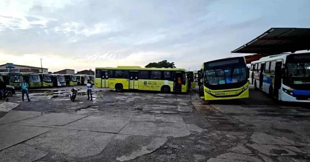 Segunda-feira sem ônibus: começa a greve de rodoviários da Grande São Luís