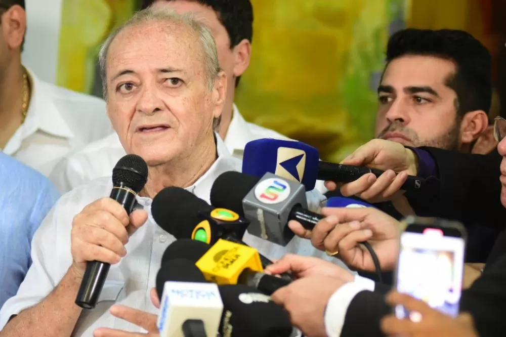 Prefeito Silvio Mendes suspende taxa de esgoto para pessoas contempladas pelo CadÚnico