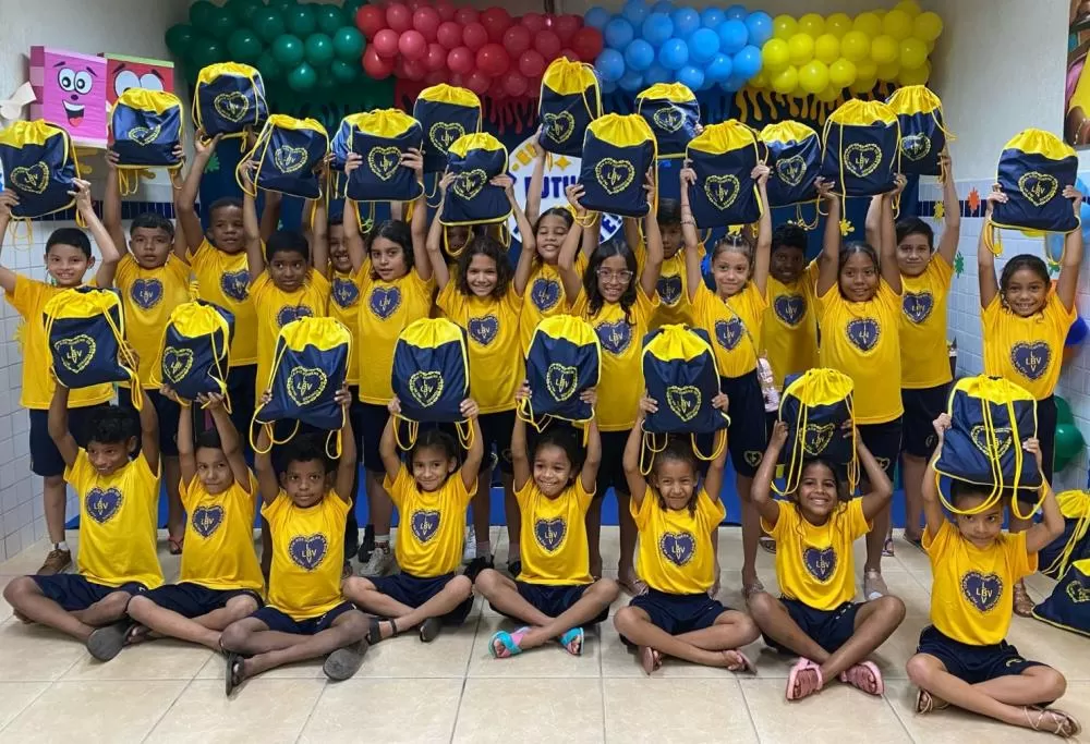 LBV realiza entrega de kits pedagógicos em Teresina e emociona famílias