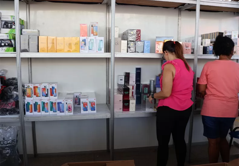 Bazar Solidário com produtos apreendidos pela Receita Federal será realizado nesta semana em Teresina