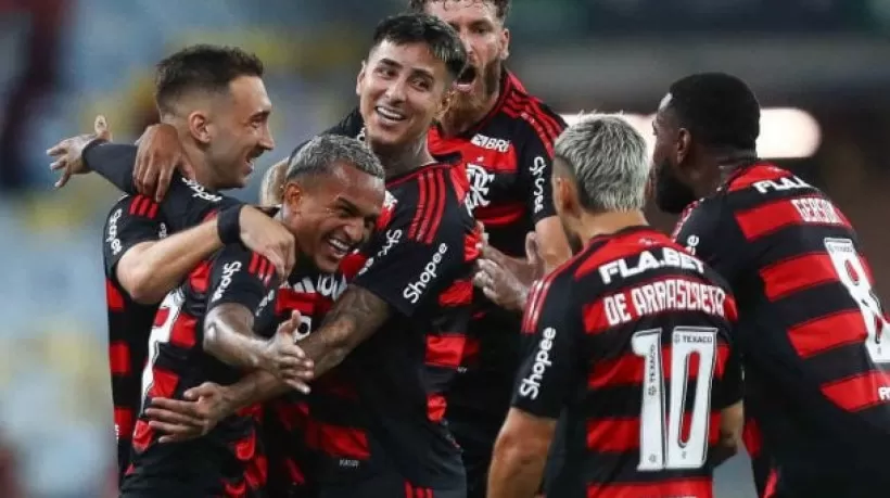 Flamengo vence Fluminense por 2 a 1 pelo jogo de ida da final do Campeonato Carioca