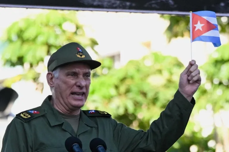 Cuba adverte que ação militar dos Estados Unidos causaria banho de sangue