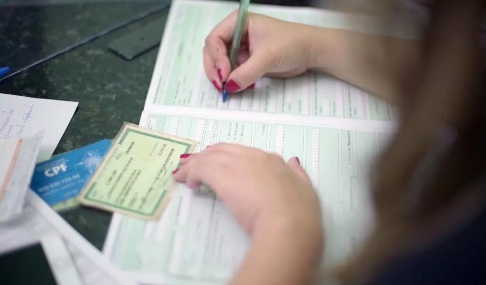 Governo vai propor isenção de energia para até 60 milhões de pessoas