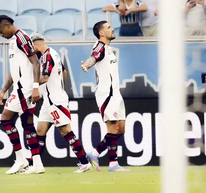 Terceira rodada do Brasileirão é marcada pela estreia de Neymar e liderança do Flamengo