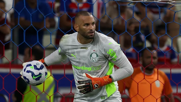 Quinta rodada do Brasileirão é marcada por clássicos estaduais e com goleiros brilhando