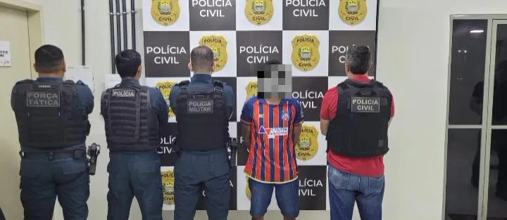 Foragido com mandados por homicídio, tráfico e porte ilegal de arma é preso em Castelo do Piauí