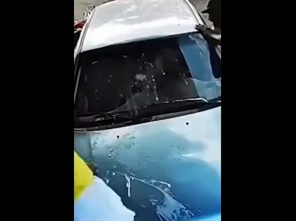 Adolescente atropela torcedores durante jogo do Brasil em MG