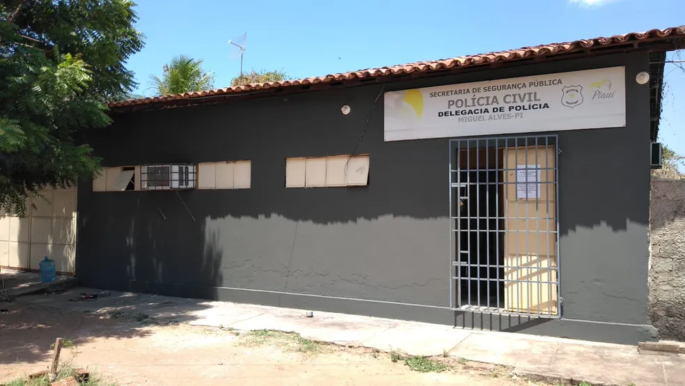 Ataque a tiros deixa dois jovens mortos em Miguel Alves durante a madrugada