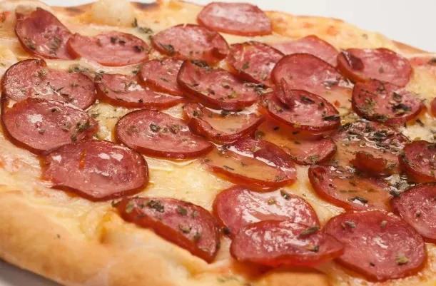 Dia da Pizza: brasileiros consomem mais de 3 milhões de pizzas por dia