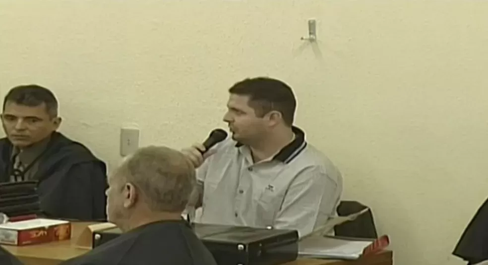 Condenado a 150 anos de detenção por homicídios e violências contra mulheres, irá para regime semiaberto.