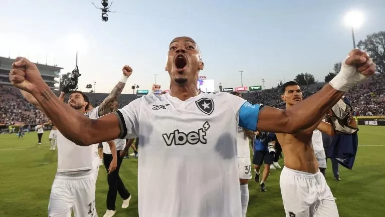 Times brasileiros brilham na segunda rodada: Palmeiras vence e Botafogo faz história