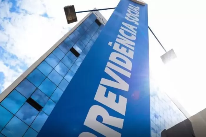 Governo volta atrás e amplia prazo para auxílio-doença sem perícia