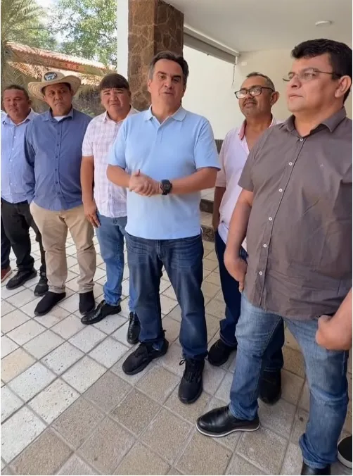 Ciro Nogueira anuncia asfaltamento para zona rural de Coivaras
