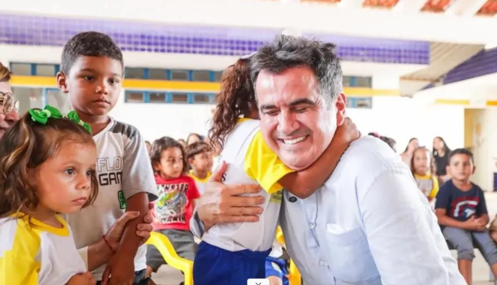 Ciro Nogueira celebra liderança de Teresina no IDEB e destaca investimentos de R$ 335 milhões na educação