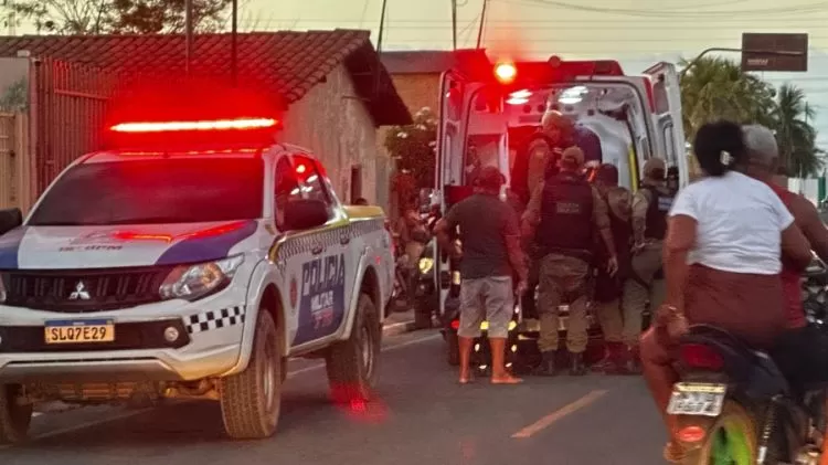 Homem em surto psicótico é contido após arremessar pedras em rua movimentada de Campo Maior