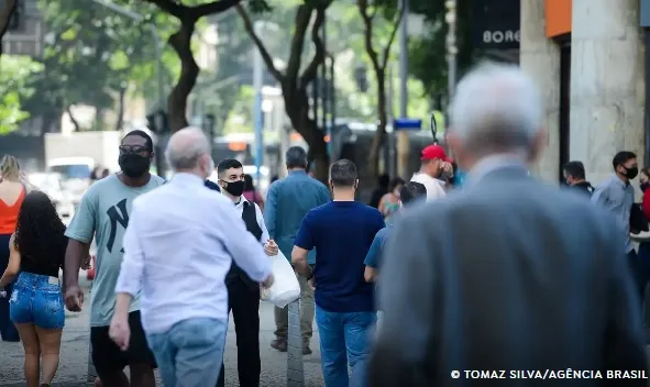 Para 81% dos brasileiros, é fundamental que candidato acredite em Deus