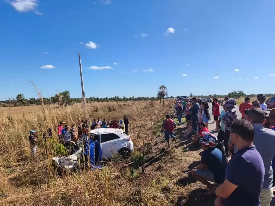 Tragédia na BR-343: colisão entre carro e ônibus mata dois homens em Campo Maior