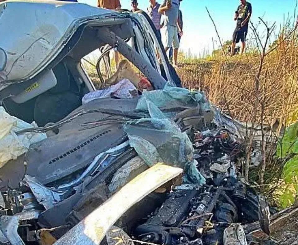 Acidente entre Barras e Boa Hora deixa duas professoras e uma adolescente feridas