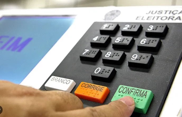 TRE define propaganda eleitoral no rádio e na TV: confira tempo de candidatos ao governo do MA