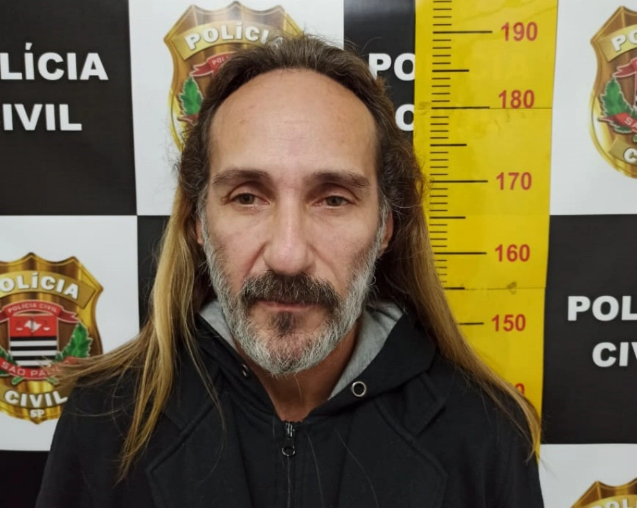 Justiça de SP adia progressão para regime aberto de ex-prefeito Felipe Santolia
