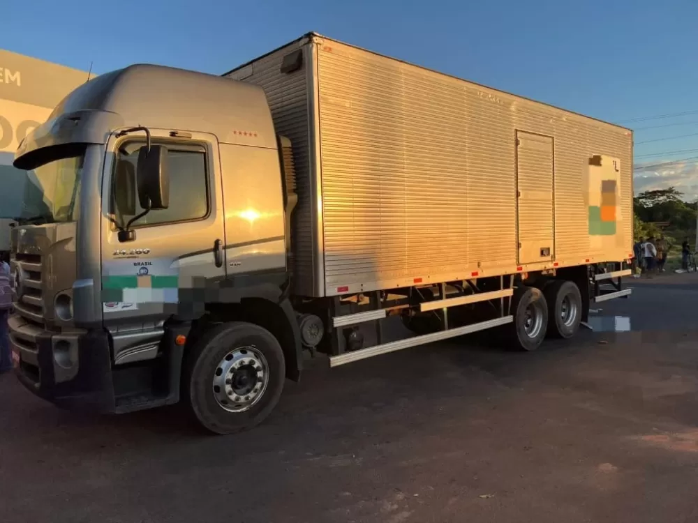 Adolescente, de 15 anos, morre ao bater moto em caminhão na BR-316, em Codó