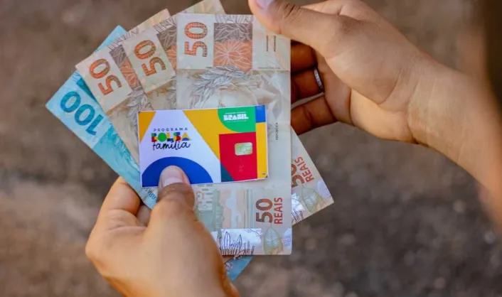 Mulher é condenada por má-fé após recusar carteira assinada para manter bolsa família