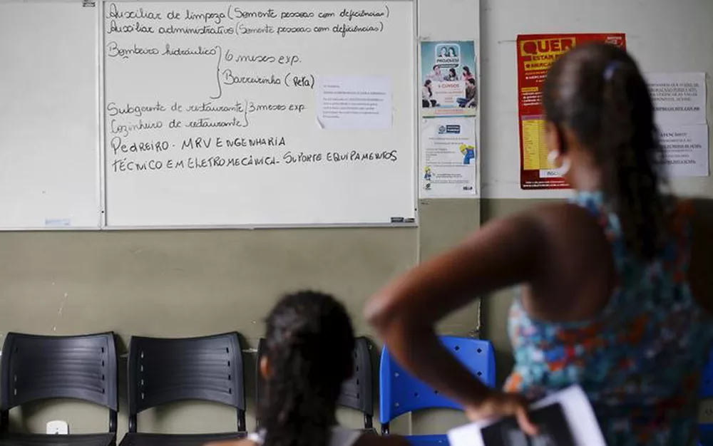 Mulheres vítimas de violência doméstica terão direito a 10% das vagas de emprego em Teresina