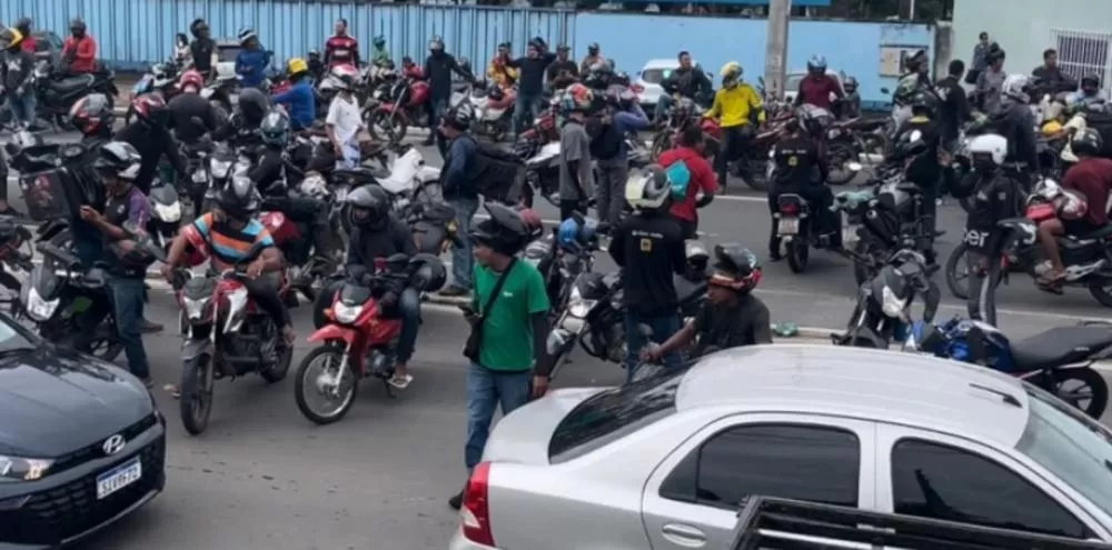 Protestos se intensificam em São Luís após desaparecimento de motociclista por aplicativo