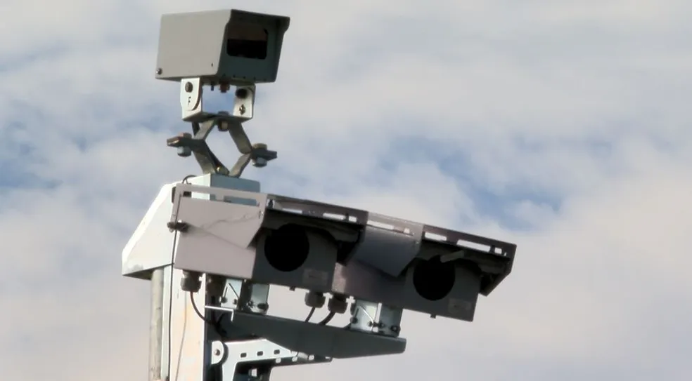 Strans retira radares de velocidade em seis avenidas de Teresina