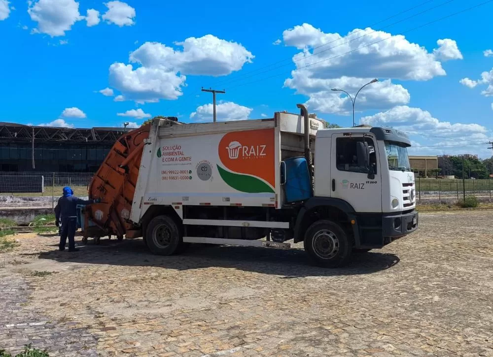 Eturb aponta orçamento como principal entrave para nova licitação da limpeza pública em Teresina