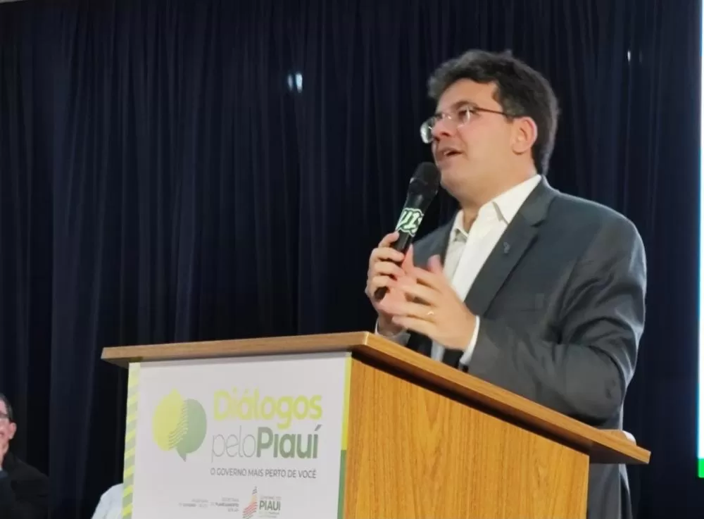 Piauí quebra a burocracia e entrega 100 mil títulos de terra na atual gestão, diz governador