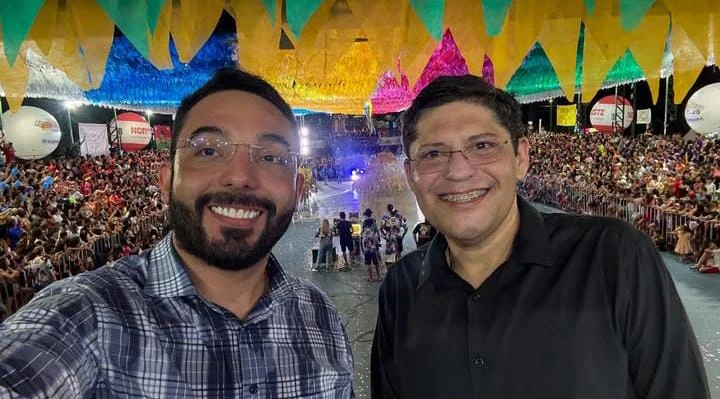 Prefeito Emanuel (esquerda) Darlan (direita)