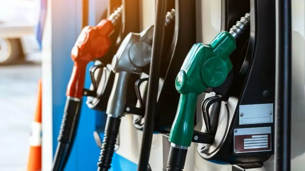 Por mais 30 dias: Governo prorroga subvenção ao diesel 