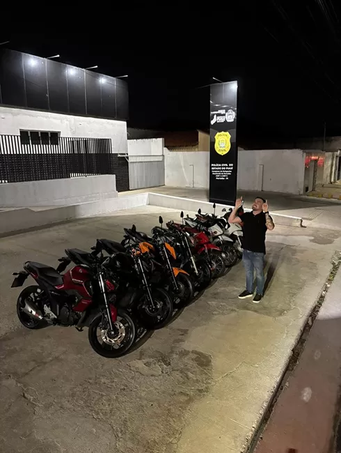 Polícia devolve oito motos apreendidas em operação contra rifas ilegais no litoral do Piauí