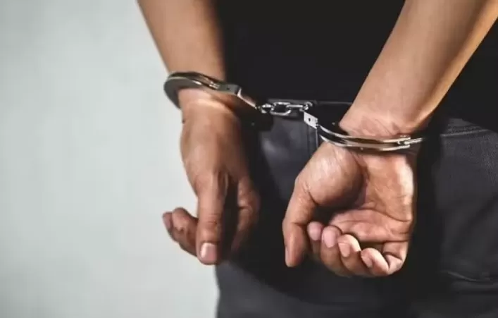 Homem é preso por manter mãe em cárcere privado e abusá-la em Pinheiro, no MA